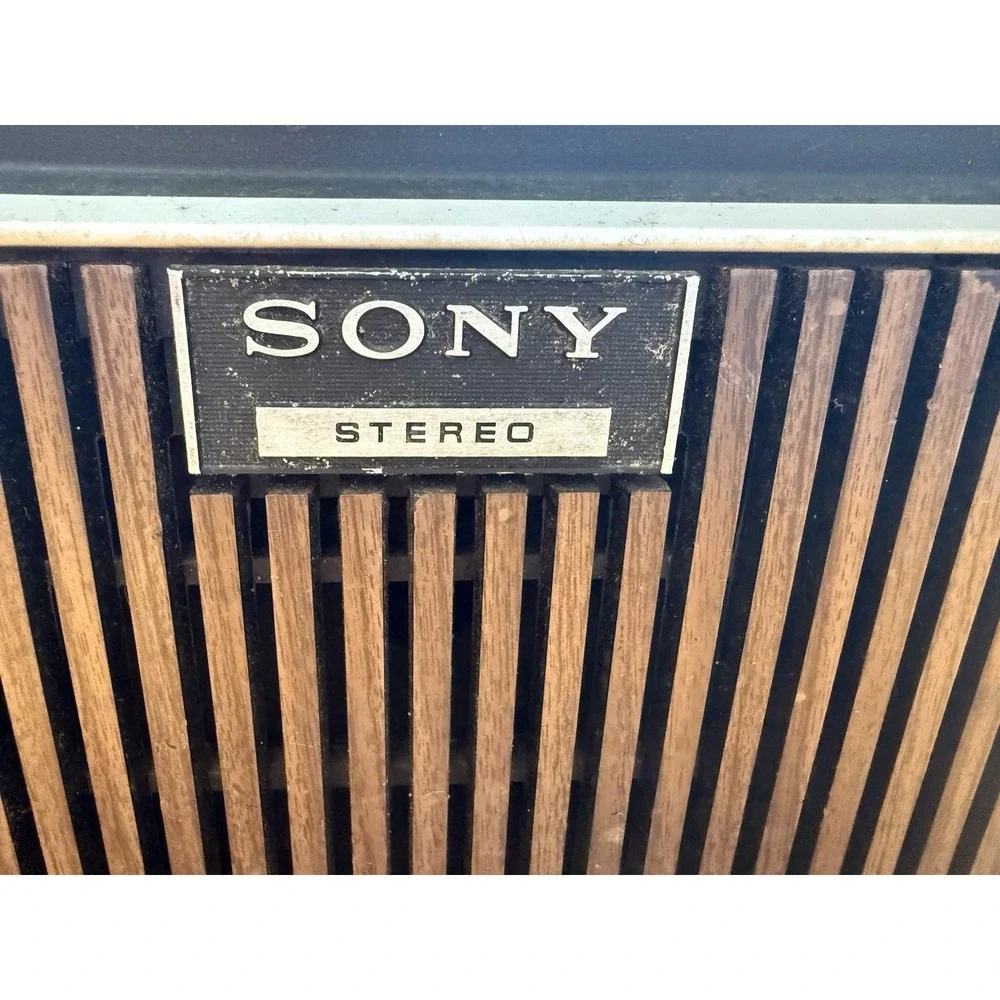 Vintage Sony MR-9700W Stereo AM/FM Portable Radio – Tested - Picture 3 of 17